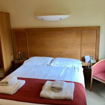Winford Manor Hotel 外观 照片